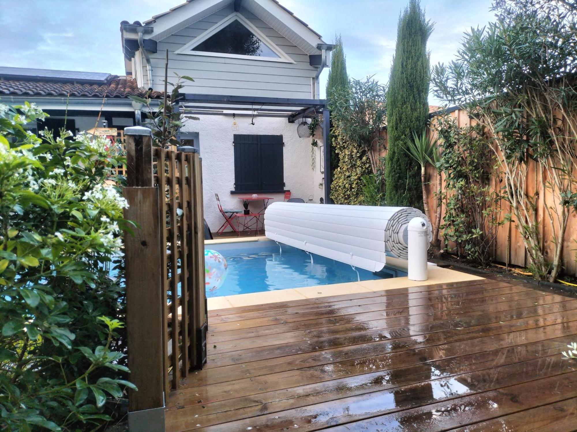 Au Bord Du Vieux Moulin Apartment Merignac  Bagian luar foto
